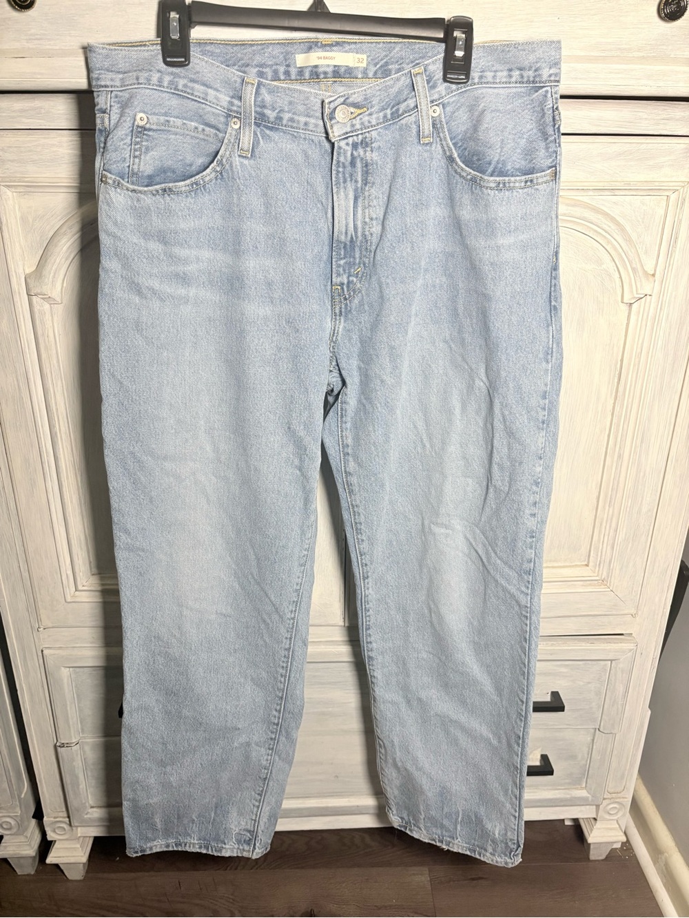Levi’s ‘94 Baggy Jeans Riveting Wash Cool Girl Relaxed Everyday Effortless - Picture 5 of 12